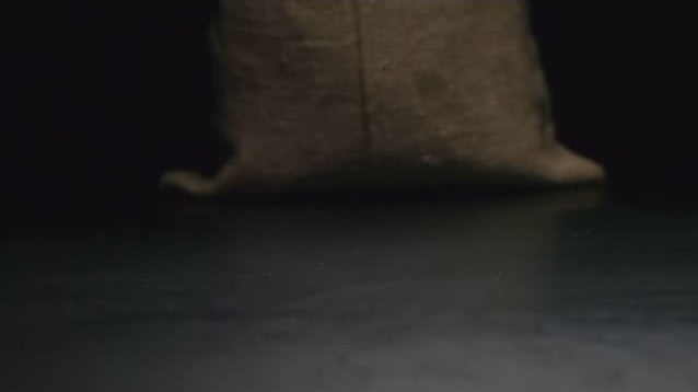 Load video: Coffee Beans Drop